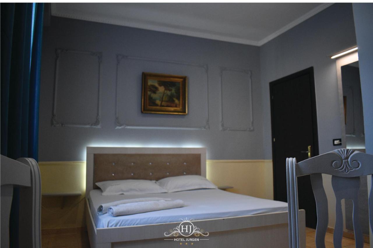 Hotel Jurgen Lezhë Exteriör bild