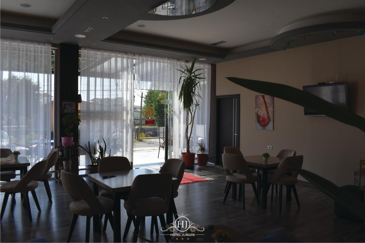 Hotel Jurgen Lezhë Exteriör bild